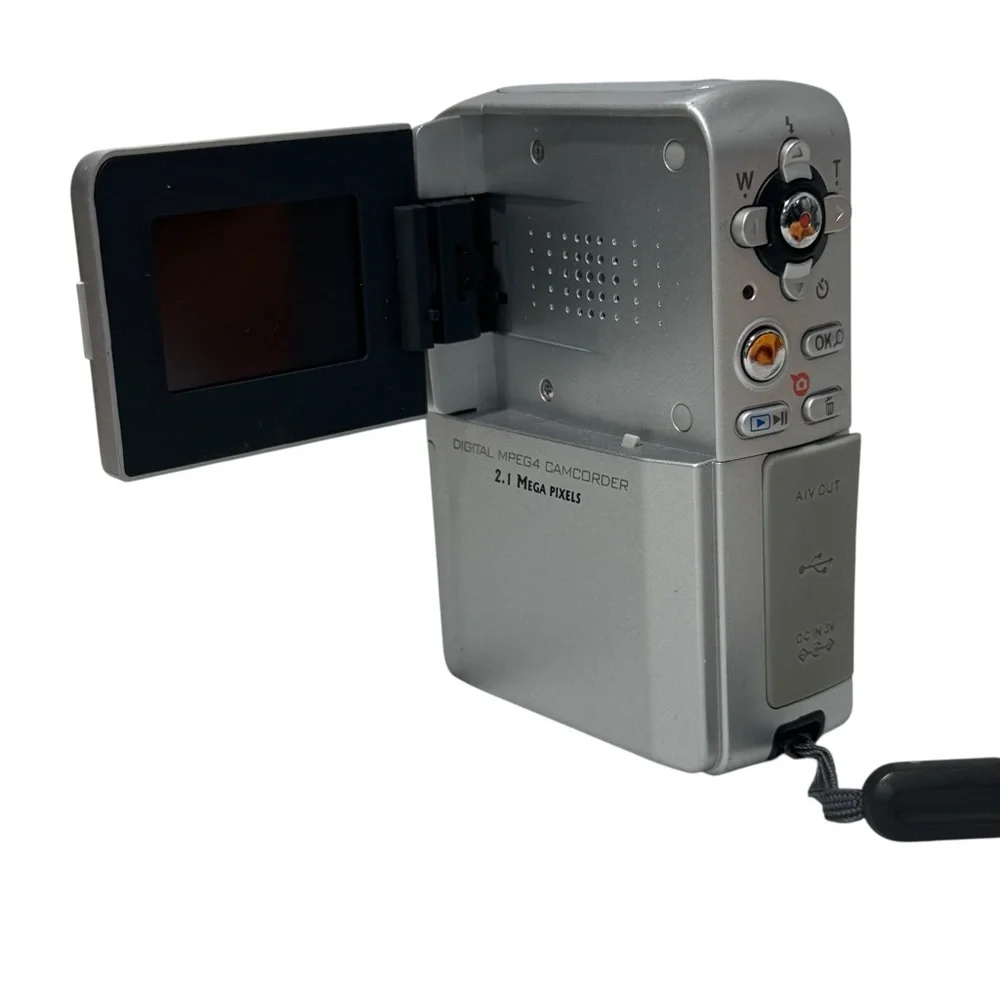 Gateway DV-S20 Digital Mpeg4 Camcorder 2.1 Mega Pixels